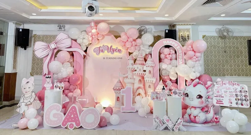 Bảng giá dịch vụ trang trí sinh nhật bé trai tại Fruity Event