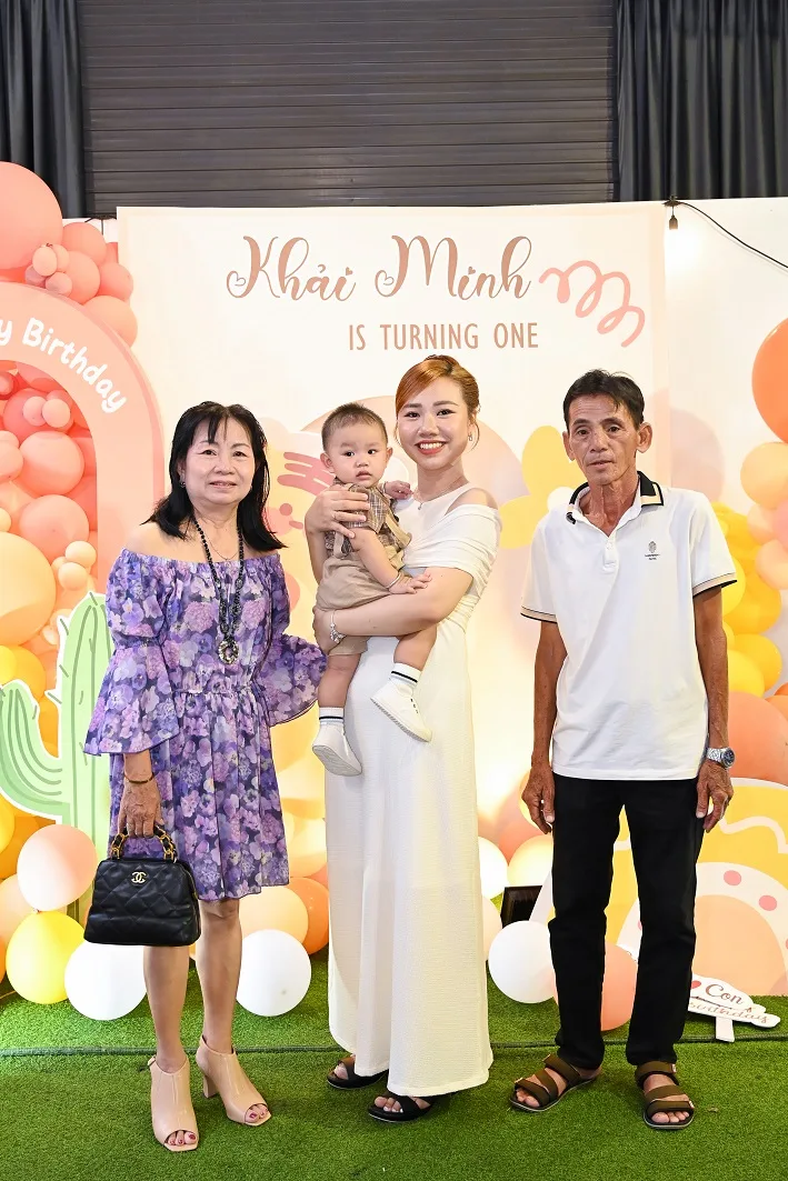 Mẫu trang trí sinh nhật bé trai 1 tuổi (thôi nôi) đẹp nhất